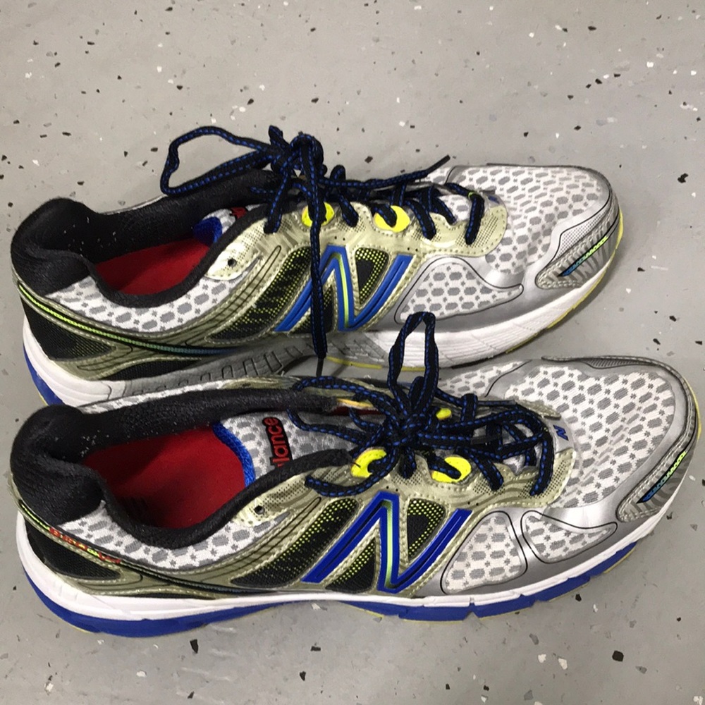 New Balance Men’s Ndurance 860V4 Running Shoes 12